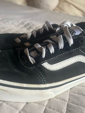 VANS Old Skool Suede Black/White Sz 5.5 Men/Wm 4.0 Low Skate Off The Wall